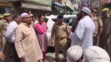 अमरोहा: अमरोहा जिले भर में सकुशल संपन्न हुई अलविदा जुमे की नमाज, डीएम और एसपी ने लिया स्थिति का जायजा