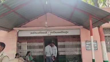 खुर्जा: आगामी त्यौहारों को लेकर प्रशासन अलर्ट, एसडीएम खुर्जा प्रतीक्षा पांडे ने नगरवासियों से की अपील