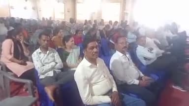 बारां: जिला परिषद भवन में मुख्यमंत्री भजनलाल शर्मा ने सुशासन समारोह के दौरान लाभार्थियों से किया वर्चुअल संवाद