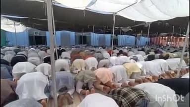 बांदा: शहर के जामा मस्जिद में शांतिपूर्ण तरीके से अदा की गई रमजान के अलविदा जुमे की नमाज, अमन और चैन की मांगी गई दुआ