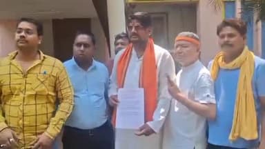 जबलपुर: चैत्र नवरात्र पर मीट-मछली की बिक्री पर प्रतिबंध लगाने की मांग को लेकर हिंदू धर्म सेना ने कलेक्ट्रेट में दिया ज्ञापन