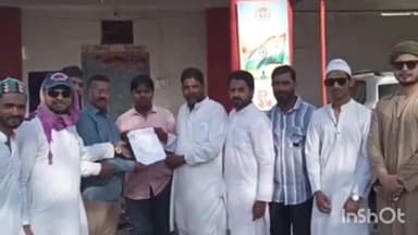 सिरोंज: नगर पालिका कार्यालय के बाहर ऑल इंडिया मुस्लिम त्योहार कमेटी ने सीएमओ को ज्ञापन सौंपा