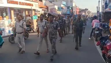 सरिया: बगोदर में ईद और रामनवमी को लेकर एसडीपीओ ने निकाला फ्लैग मार्च