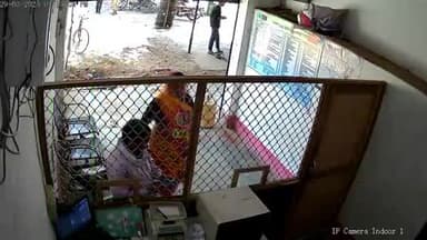 रामपुर बाघेलान एसबीआई कियोस्क से चोरी, सीसीटीवी में कैद हुई घटना