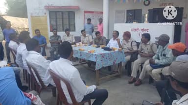 अडकी: अड़की थाना परिसर में शांति समिति की बैठक हुई