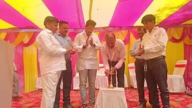 गोरौल: कर्पूरी चौक के प्रभात तारा विद्या निकेतन में अभिभावक गोष्ठी आयोजित