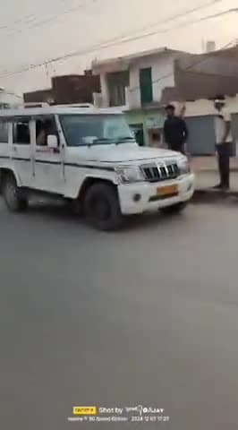 #dabra.lalit
#dabrapolice @dabra.lalit @vipinjha.dabra