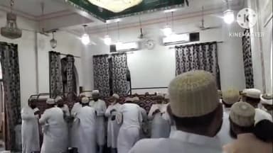 बड़ौद: बोहरा समाज ने रविवार को हर्षोल्लास के साथ मनाया ईद का त्योहार