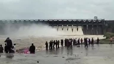 जबलपुर: जबलपुर में 1 और 2 अप्रैल को बारिश के साथ ओले गिरने की संभावना, 40 से 50 किलोमीटर प्रति घंटे की रफ़्तार से चलेंगी हवा