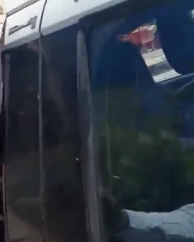 कालपी: जोल्हूपुर मोड़ पर वन विभाग की वर्दी पहनकर वसूली कर रहे फर्जी फॉरेस्ट गार्ड का वीडियो वायरल, वन दरोगा ने पुलिस को सौंपा