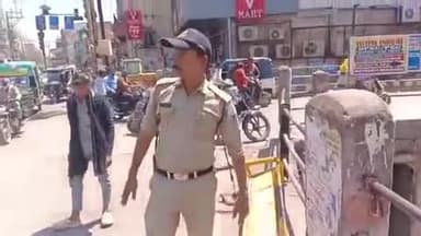 ग्वालियर गिर्द: ग्वालियर के चेतकपुरी से युवती के अपहरण की सूचना पर पुलिस ने रॉक्सी पुल पर कार रोकी