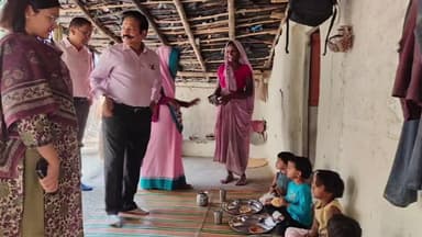 देवरी: संभाग कमिश्नर ने वेरखेड़ी गुगवारा आंगनवाड़ी का निरीक्षण किया, मध्यान भोजन का अवलोकन किया
