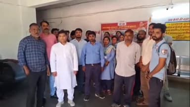 #Farukkhabad -CMO ने बिना नोटिस के75 गार्डों की सेवा समाप्त की।