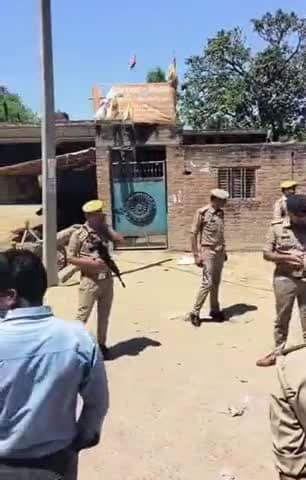 घाटमपुर: तिलसड़ा में शराब ठेका खोले जाने के विरोध में ग्राम प्रधान समेत 50 महिलाओं ने किया प्रदर्शन और घेराव