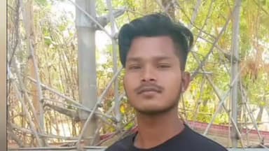 सतबरवा: रिकवरी एजेंट हत्या मामले में पुलिस ने मानासोती में आरोपी के घर नोटिस चिपकाया