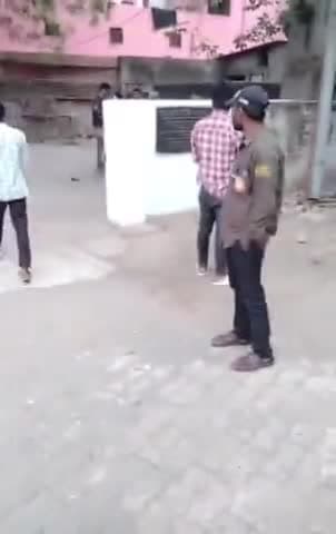 कानपुर: काकादेव में आर्थिक तंगी से परेशान अधेड़ ने लगाई फांसी