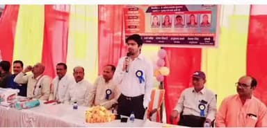 सुल्तानपुर: दूबेपुर ब्लॉक के जूनियर हाईस्कूल हसनपुर में राष्ट्रीय आय और विज्ञान आविष्कार में सफल मेधावियों का सम्मान समारोह हुआ