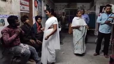 बिंद: बिंद फोरलेन चौक पर यात्री बस और पिकअप में हुई टक्कर, 9 लोग हुए घायल