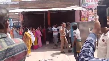 कानपुर: श्याम नगर में देसी शराब दुकान पर हंगामा, महिलाओं ने दुकान के बाहर की नारेबाजी