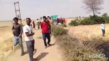 श्योपुर: कराहल: रूपनगर गांव में खेतों में लगी आग, 25 बीघा नरवाई जलकर राख हुई