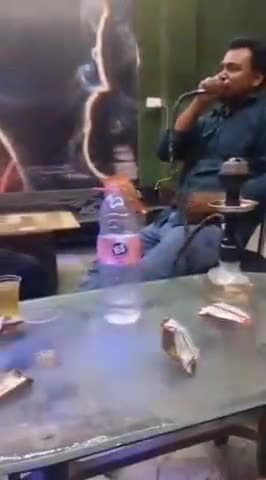 कानपुर: जरौली के अवैध हुक्का बार में शराब परोसे जाने का वीडियो सोशल मीडिया पर वायरल, मौके पर पहुंची पुलिस को मिला ताला