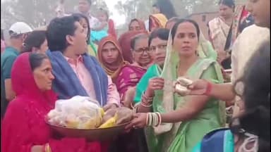 जमुई: खैरमा सहित जमुई के विभिन्न घाटों पर उदयमान सूर्य को चैती छठ व्रतियों ने दिया अर्घ्य