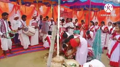 घाघरा: पड़हा प्रार्थना सभा चुंदरी नवाटोली में सरना पूजा और झंडा रोपण कार्यक्रम का आयोजन, पूर्व मुखिया ने दी जानकारी