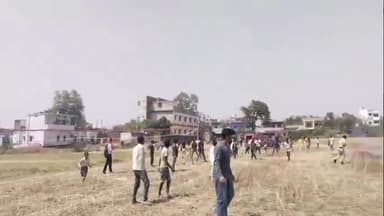 हुसैनगंज: फरीदपुर गांव में आग लगने से एक कट्ठा गेहूँ की फसल राख हो गई