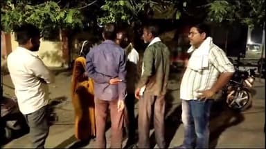 इटावा: इकदिल इलाक़े के विरारी गांव में अज्ञात कारणों से व्यक्ति ने फांसी लगाकर आत्महत्या की, डॉक्टर ने किया मृत घोषित