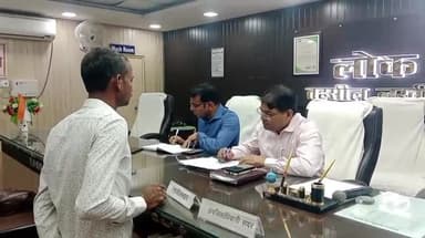 लखीमपुर: लखीमपुर सदर तहसील परिसर में सदर एसडीएम की अध्यक्षता में संपूर्ण समाधान दिवस हुआ आयोजित, सुनी गई जनता की समस्याएं