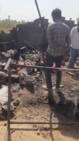 aao ka syao hi enki वापिस estihi tik kr shkti hai aap se anurod hai ki aap enka syog jruar kre bhanawash our bhlrokabada