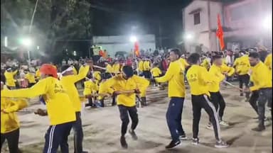 पीरटांड: महेशलुंडी पंचायत में रविवार को रामनवमी पर भव्य अखाड़ा निकाला गया