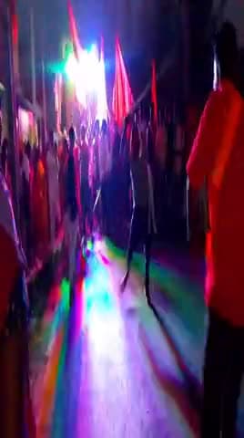padma 
me bahut dhumdham se ramnovi julus nikala