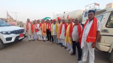 राम नवमी के अवसर  पर गोलंबर से बिहार राज्य पूर्व सैनिक संघ के साथियों के साथ शामिल हुआ।
यहां सनातनी संगम जैसा दृश्य था।