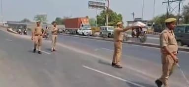 सीतापुर: RSS प्रमुख मोहन भागवत का नगर में आगमन, भारी सुरक्षा व्यवस्था के बीच लखीमपुर के लिए हुए रवाना