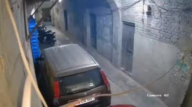 बरवाला: कालका के गांधी चौक से मोटरसाइकिल चोरी, सीसीटीवी फुटेज आया सामने