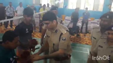 अरवल: एसपी एनामुल हक मैगनू ने इनडोर स्टेडियम में राज्यस्तरीय बैडमिंटन मैच का उद्घाटन किया