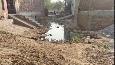 मथुरा: आनंद विहार कॉलोनी में वर्षों बाद भी नहीं बनी नाली व सड़कें, लोग परेशान #jansamasya