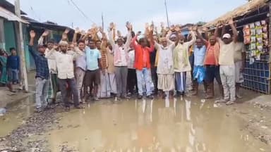 कुरसाकांटा: पगडैरा में मुख्यमंत्री ग्रामीण संपर्क योजना के तहत सड़क निर्माण में अनियमितता को लेकर ग्रामीणों ने किया विरोध प्रदर्शन