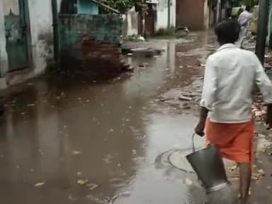 ward 7की स्थिति 4 साल से नहीं बनी रोड घरों में भर रहा है पानी जनता बहुत परेशान वार्ड 7 राम आसरेनगर गोविंद नगर कानपुर