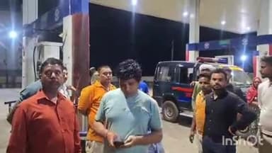 सिकंंदराबाद: सिकंदराबाद थाना क्षेत्र के जौली गांव के पास पंप पर बोतल में पेट्रोल देने से मना करने पर पंप मैनेजर की गोली मारकर हत्या