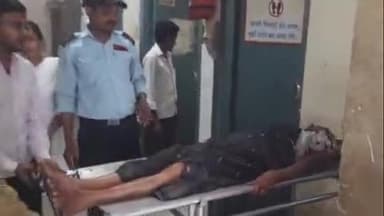 बिहार: रामचंद्रपुर मछली मंडी के पास ई-रिक्शा ने बाइक को मारी टक्कर, दो महिलाएं घायल