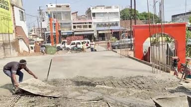 श्री राम भक्तों से लगातार मिल रहे जनसहयोग से #श्रीराम #मंदिर #कोंडागांव के तलघर का ढलाई कार्य पूर्ण हुआ ।।