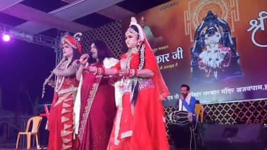 बटियागढ़: अजब धाम में संजो बघेल के भजनों पर झूमे श्रद्धालु, देर रात तक आकर्षक प्रस्तुतियां दी गईं