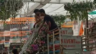 नरसिंहपुर: सामूहिक ज्वारे समिति की शोभायात्रा में फूलों के झूमर बने आकर्षण का केंद्र