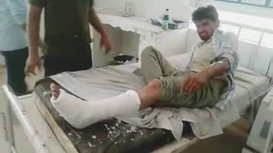 भीलवाड़ा: प्रताप नगर स्कूल के समीप जेल प्रहरी की परीक्षा देने जा रहे बाइक सवार को तेज रफ्तार कार ने मारी टक्कर, बाइक सवार हुआ घायल