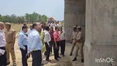 बलरामपुर: जिलाधिकारी ने हरिहरगंज ललिया मार्ग पर बन रहे रिंग रोड का किया निरीक्षण