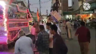 जीरन: जीरन में हनुमान जयंती पर निकला चल समारोह, मुस्लिम समुदाय ने पुष्प वर्षा कर किया स्वागत