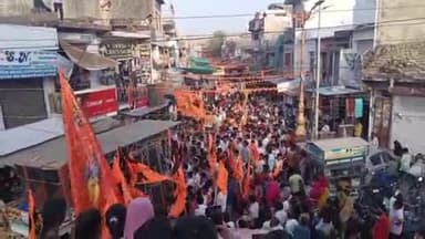 टोंक: टोंक सहित जिलेभर में हनुमान जयंती पर अनेक कार्यक्रमों का आयोजन, निकाली गई शोभायात्रा की पुष्प वर्षा