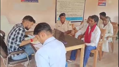 उचकागांव: उचकागांव थाना परिसर में जनता दरबार का हुआ आयोजन, आधा दर्जन मामलों पर हुई सुनवाई